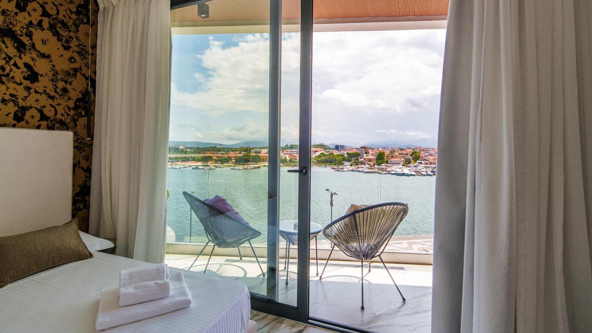 Welcomely * Olbia
